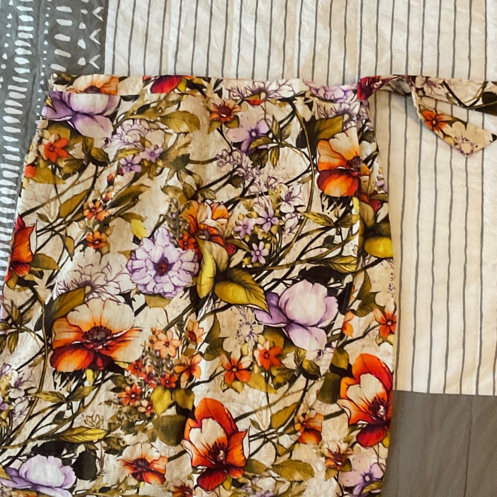 Chico's Multicolor Floral wrap skirt